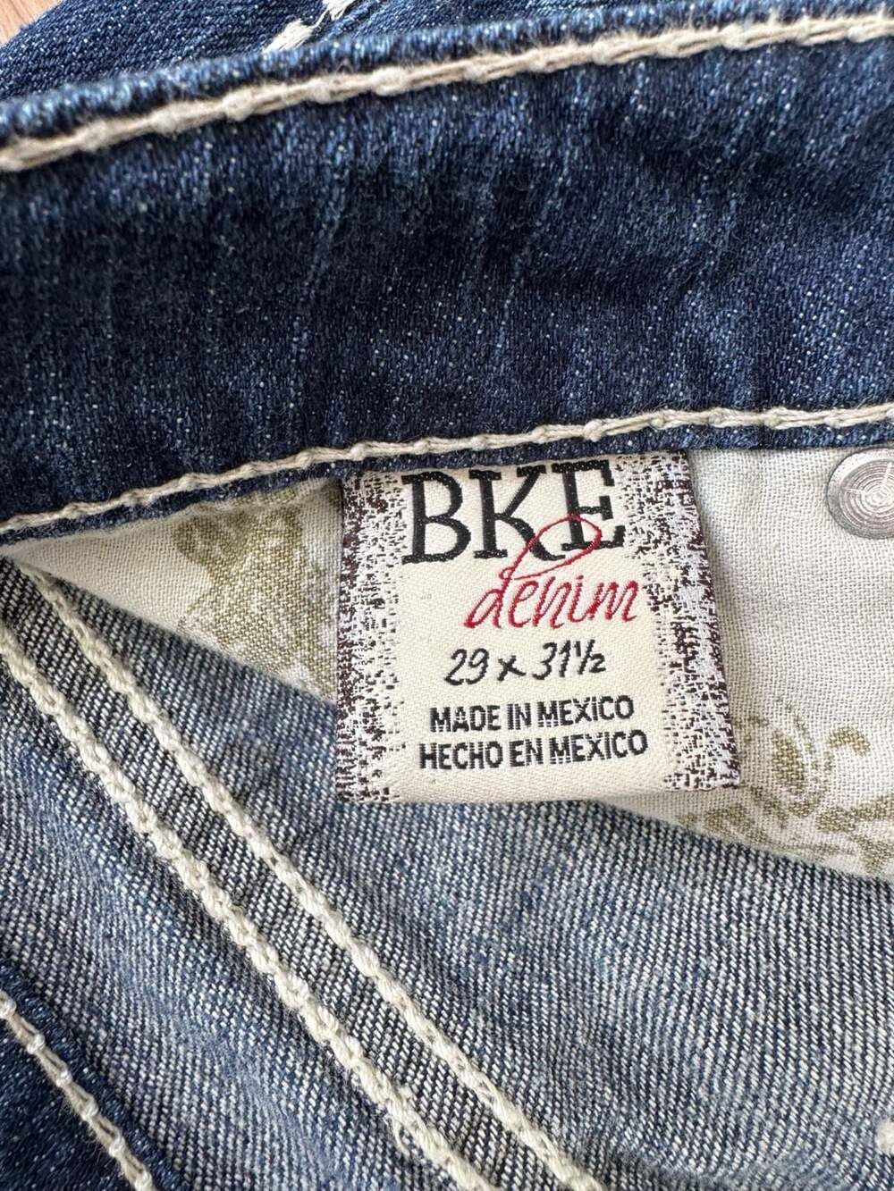 BKE Taylor Bootcut Jeans Women’s 29R Dark Wash Stretch Mid Rise Classic Denim - Picture 4 of 16
